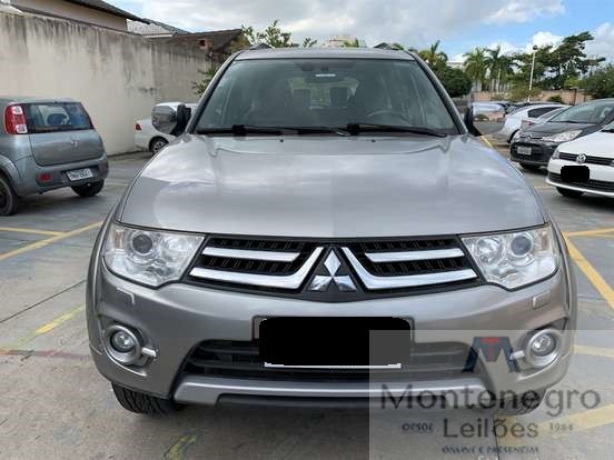 MITSUBISHI PAJERO DAKAR 3.2 HPE 4X4 7 LUGARES 16V TURBO INTERCOOLER DIESEL 4P AUTOMÁTICO